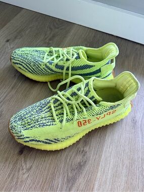 Adidas Yeezy Boost